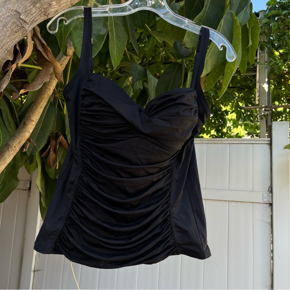 La Blanca Black Goddess Twist Bandeaukini Swim Top.